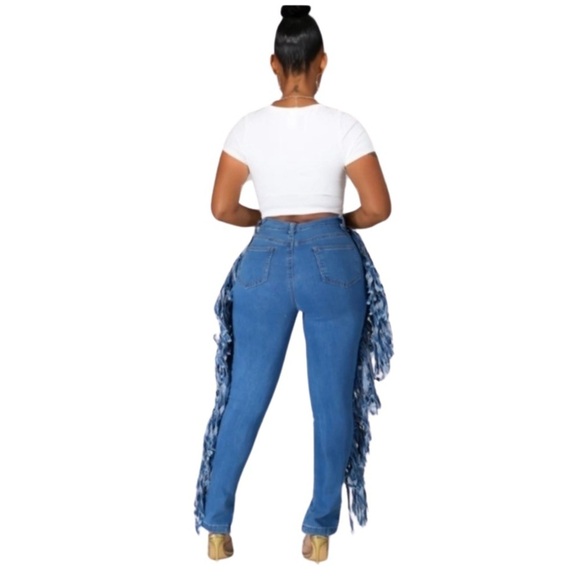 Daisy Distressed Fringe Detail Blue Jeans Size Small - Picture 2 of 16